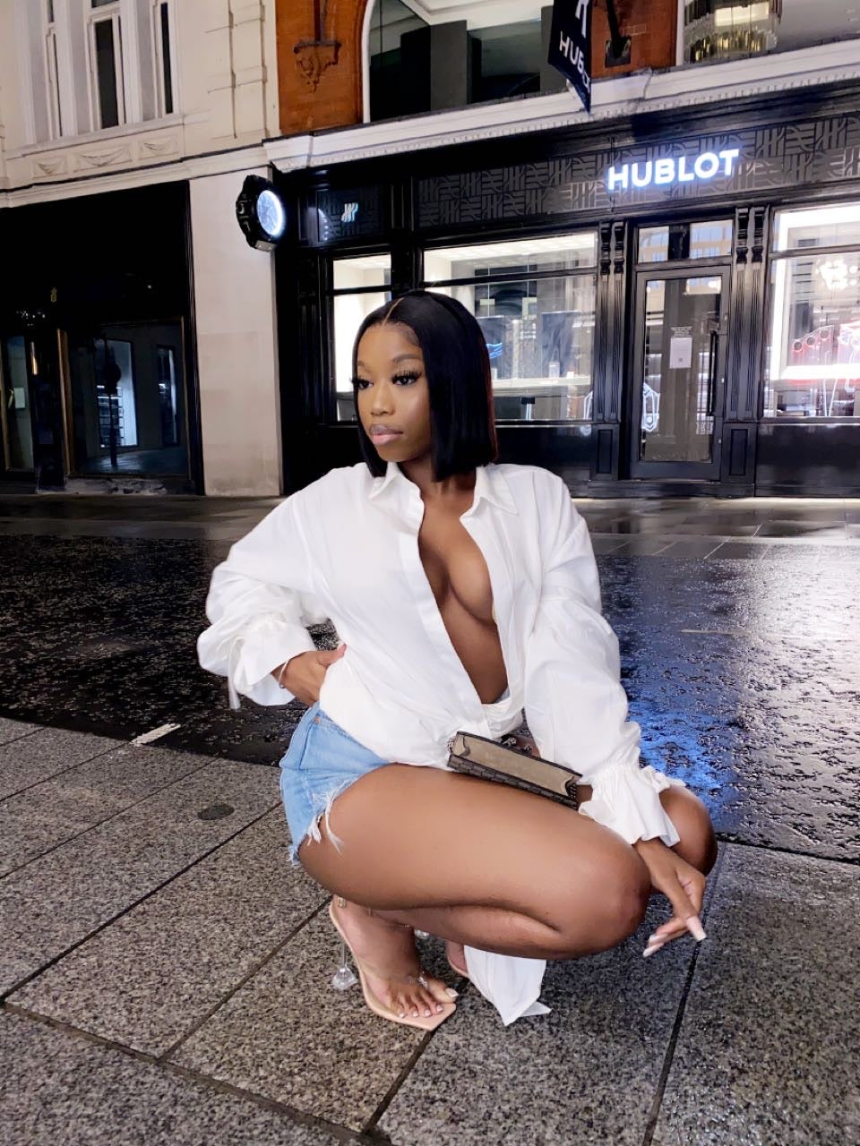 Sleek 3 Bundles + 13x6 Frontal